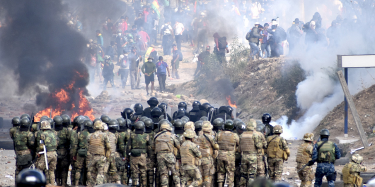 La masacre de Sacaba ocurrió el 15 de noviembre de 2019 en el puente Huayllani. | Foto: Dico Solíz