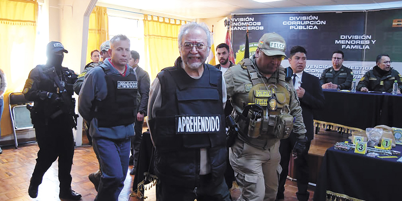 Aníbal Aguilar Gómez, miembro del Concejo Nacional Cristiano, fue aprehendido  como el ideólogo del plan. | Foto: Jorge Mamani