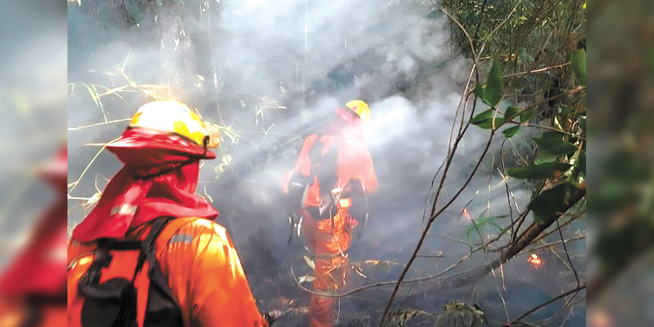 Bomberos