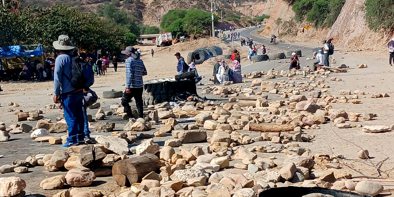 Bloqueo en el Trópico de Cochabamba Foto: RRSS