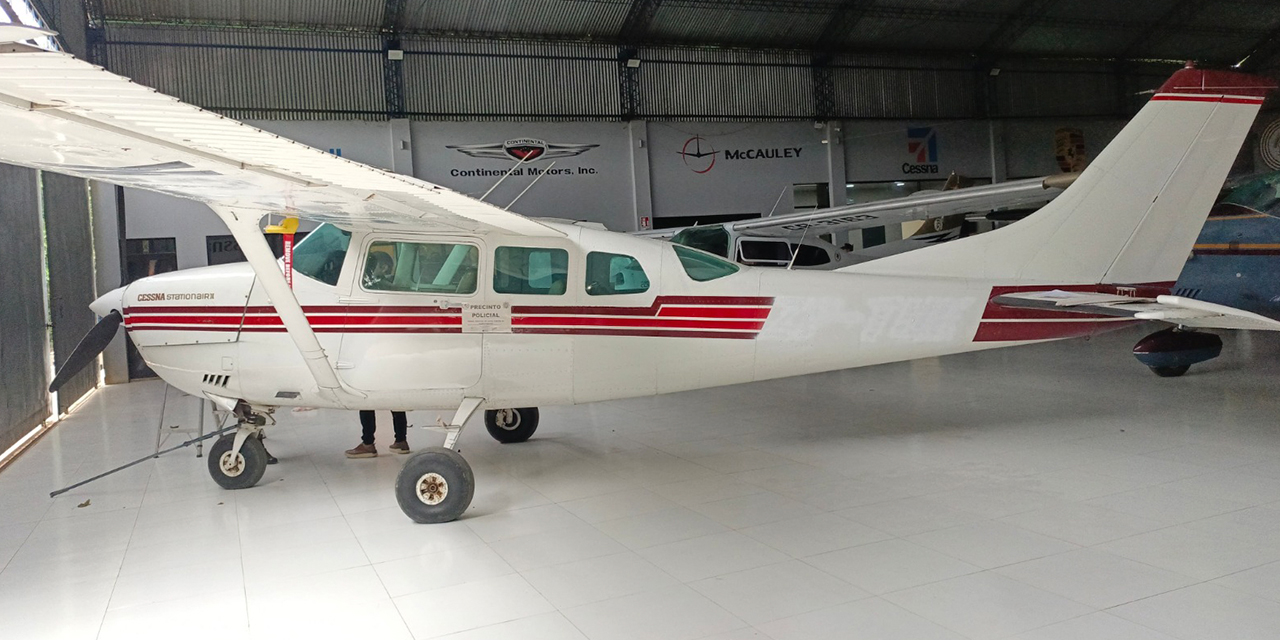 La avioneta robada en Paraguay es recuperada por la Fiscalía del Beni. Foto: FGE-Beni