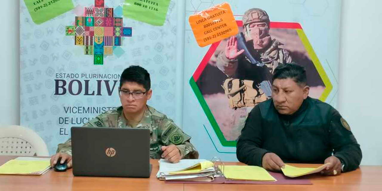 Coordinación de efectivos entre Bolivia y Chile para combatir el contrabando. Foto: Ministerio de Defensa