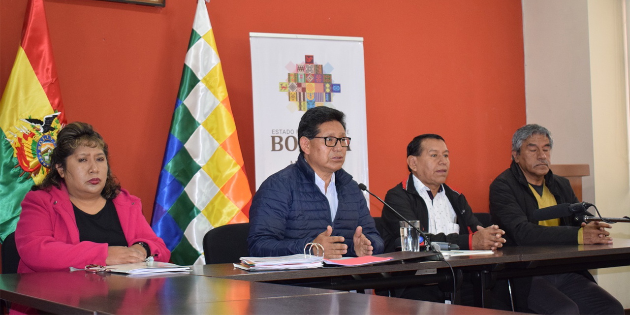Ministro pide al magisterio urbano retomar el diálogo y deponer actitudes intransigentes