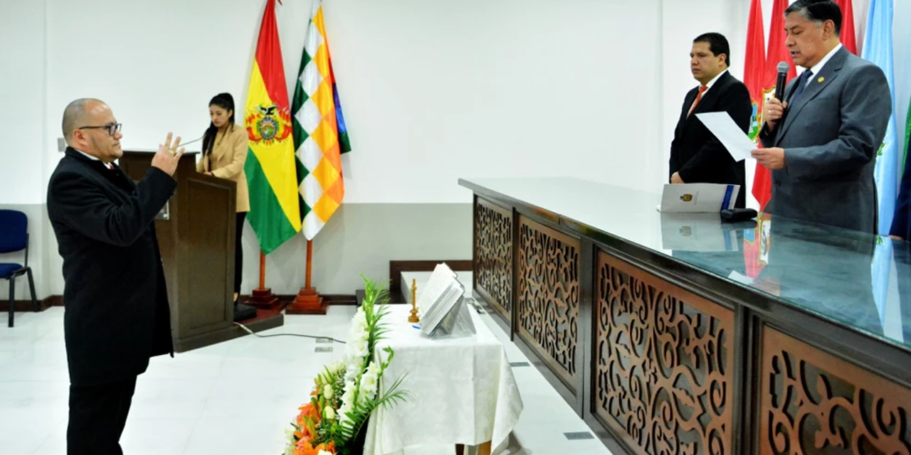 Posesión de Félix Gerardo Balderas Arteaga