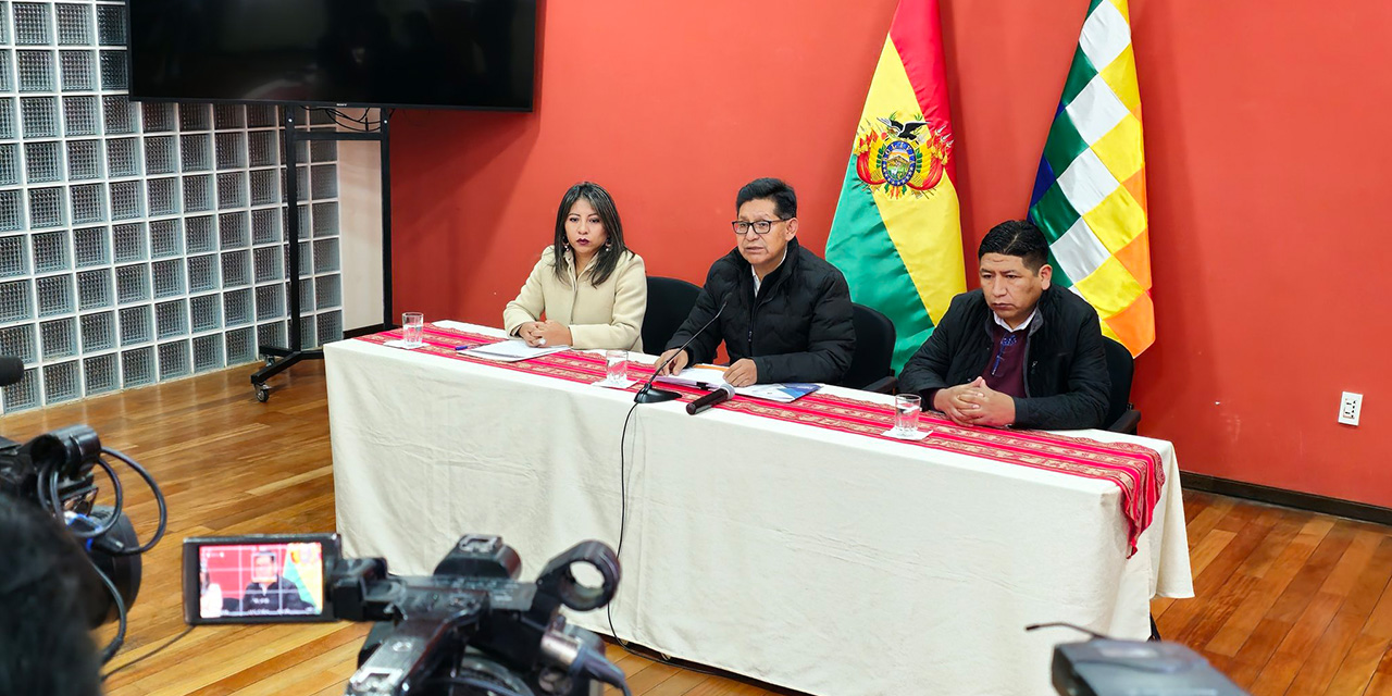 Presidente convoca a reunión para definir acciones contra la violencia en unidades educativas