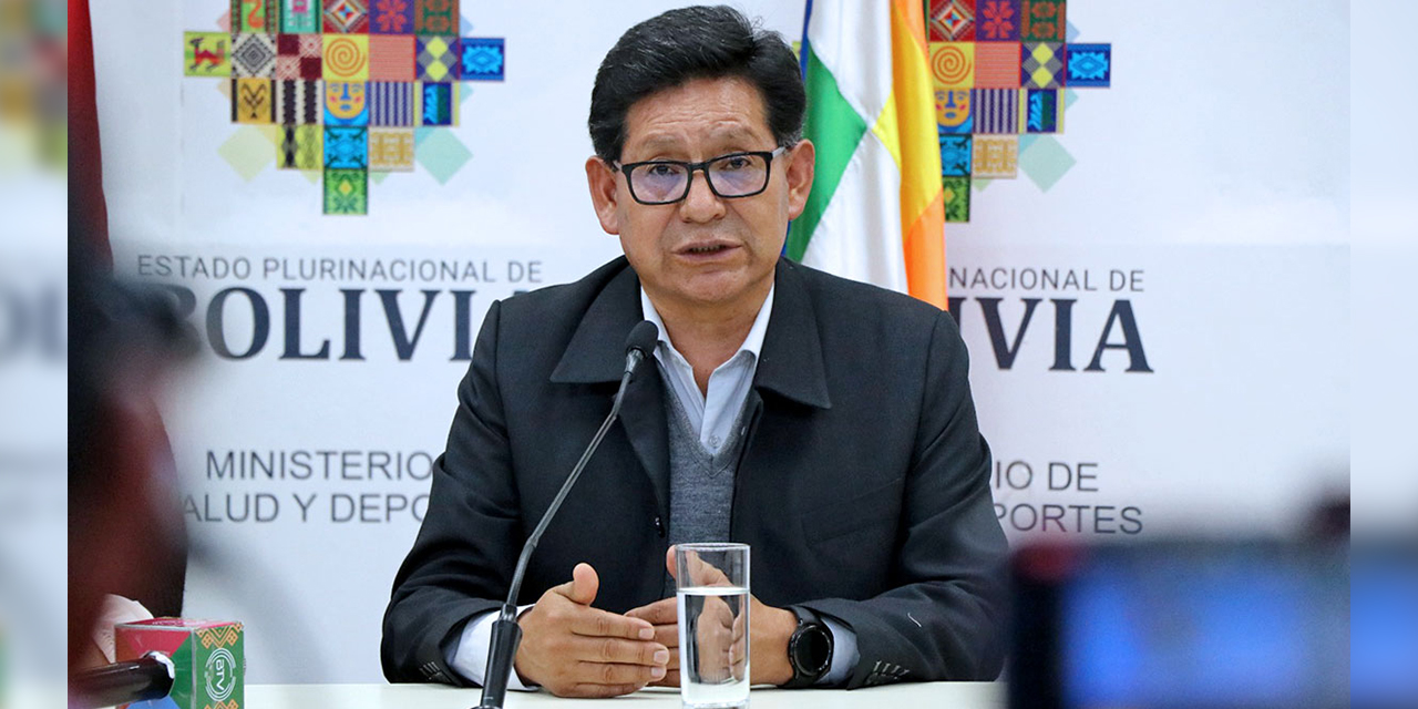 El titular de Educación, Edgar Pary.