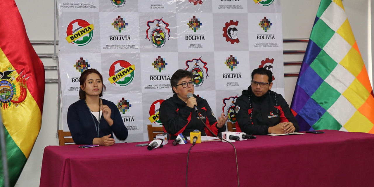 Trabajo inicia el plan de orientación vocacional orientada a necesidades de industrialización del país