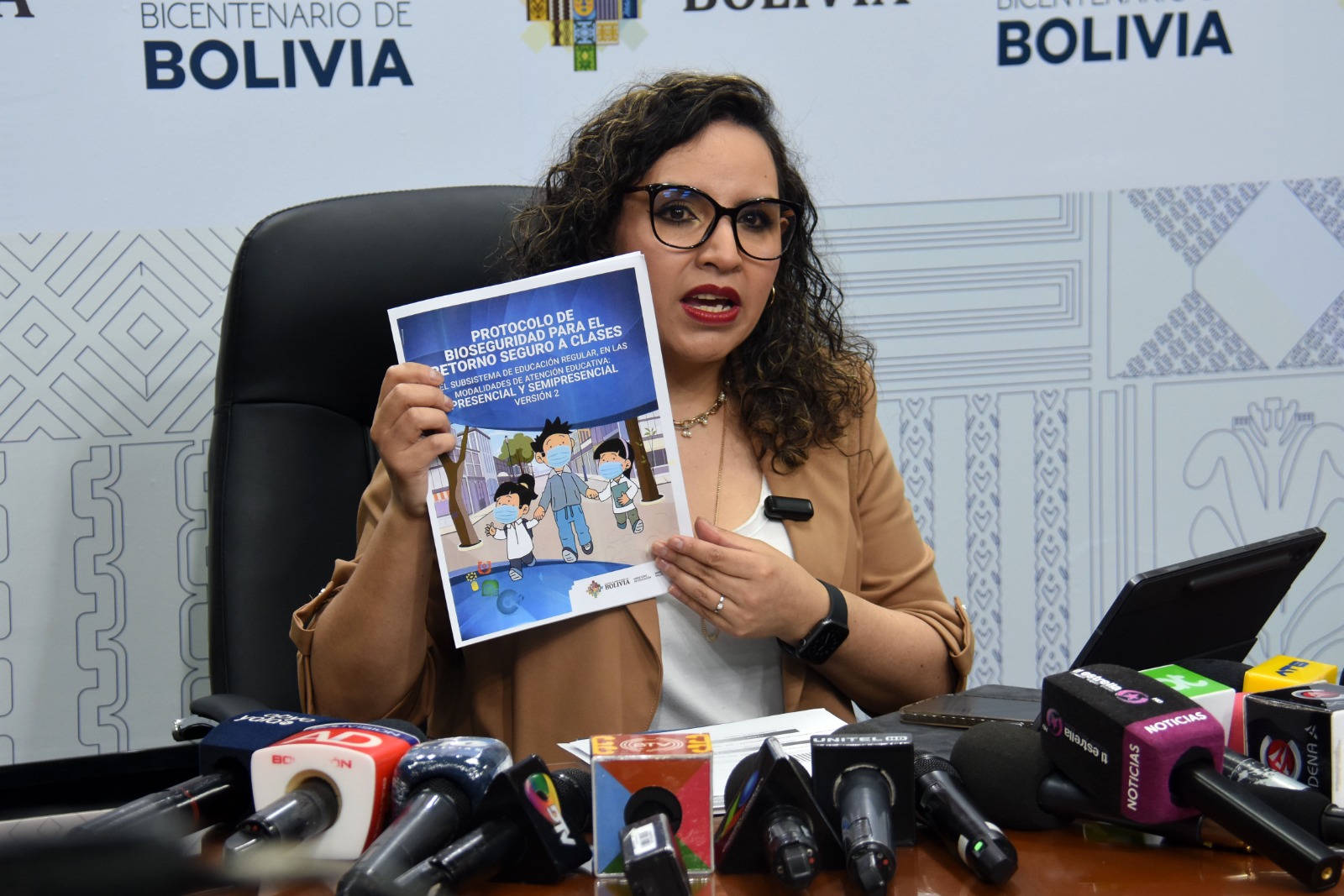 RetornoEducacion08012