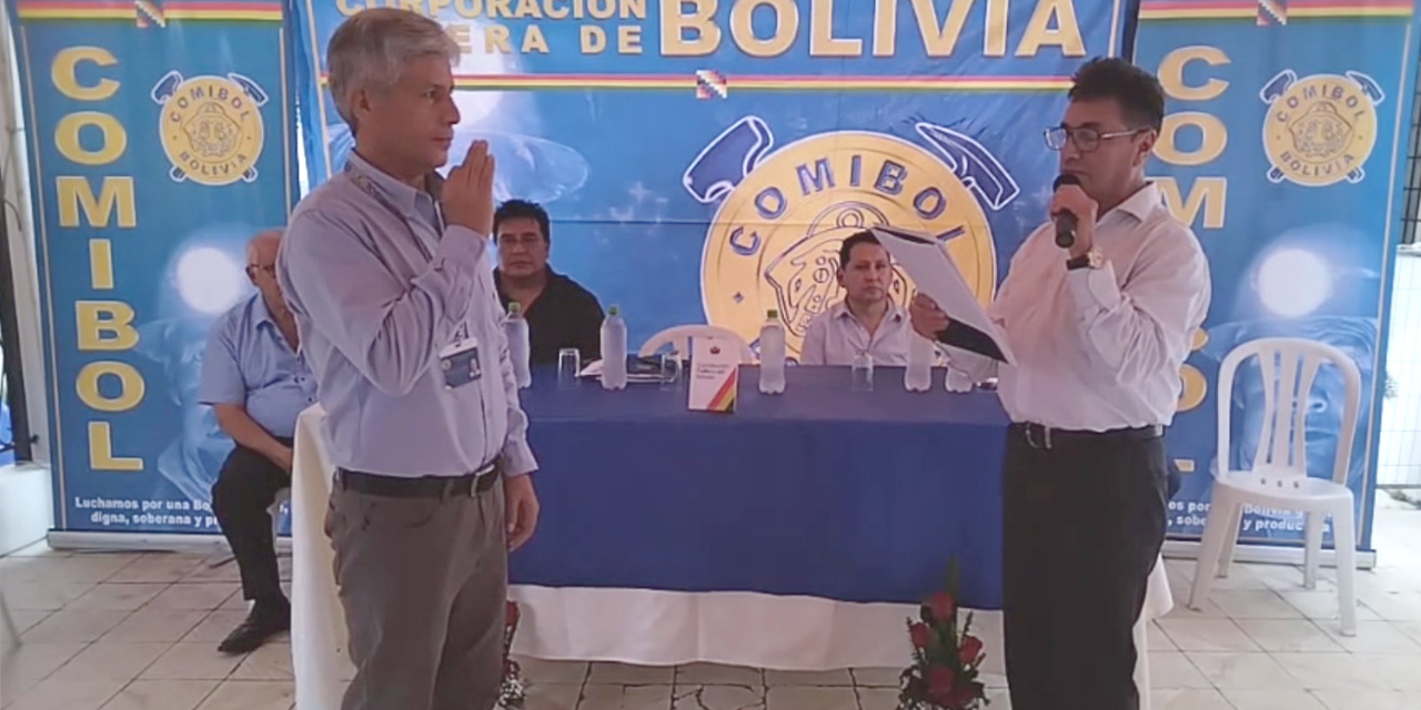 Acto de posesión del gerente nacional de Minerales Tecnológicos y Tierras Raras.
