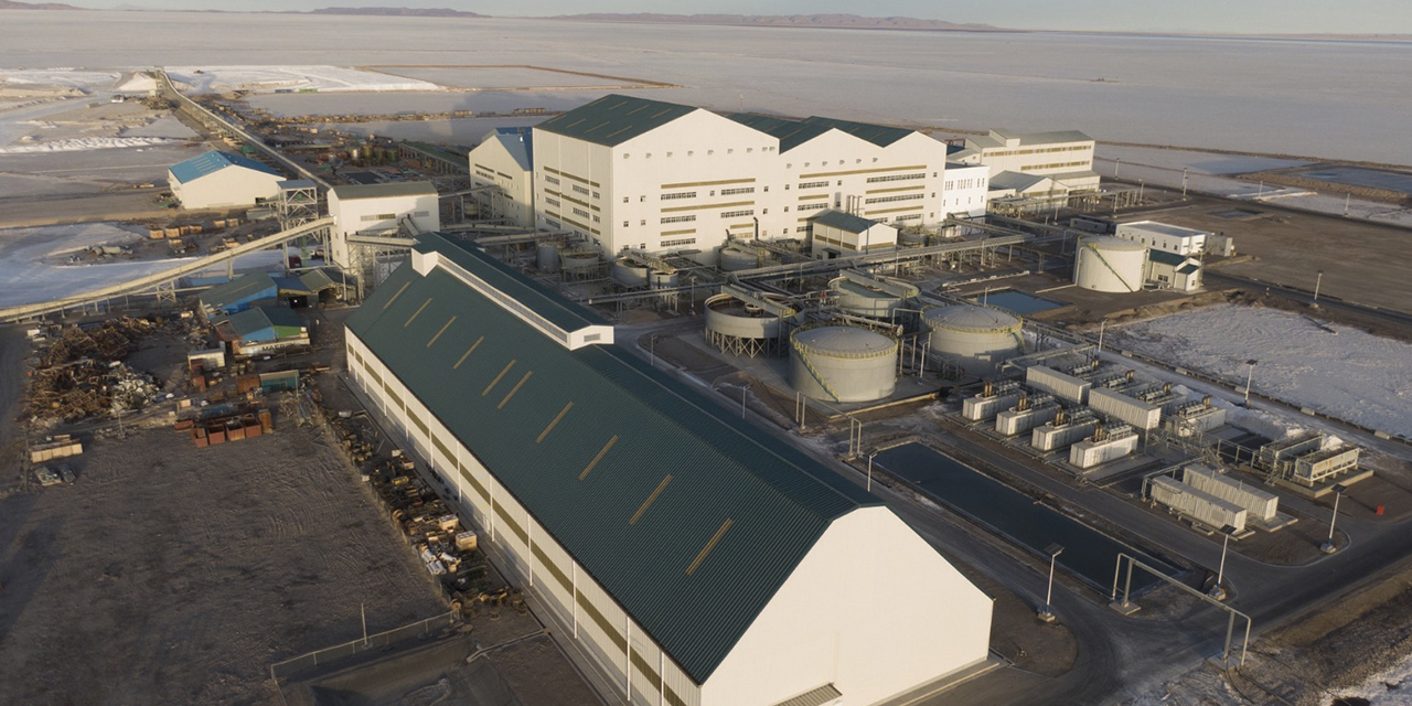 Las plantas a escala piloto e industrial de YLB están instaladas en Uyuni. (Foto: Archivo)