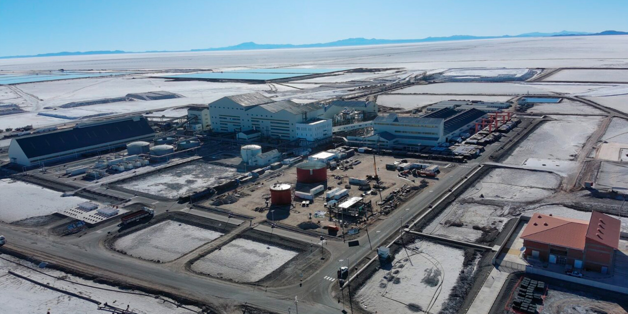 La nueva planta industrial de litio está en el salar de Uyuni, en Potosí. Foto: MHE.