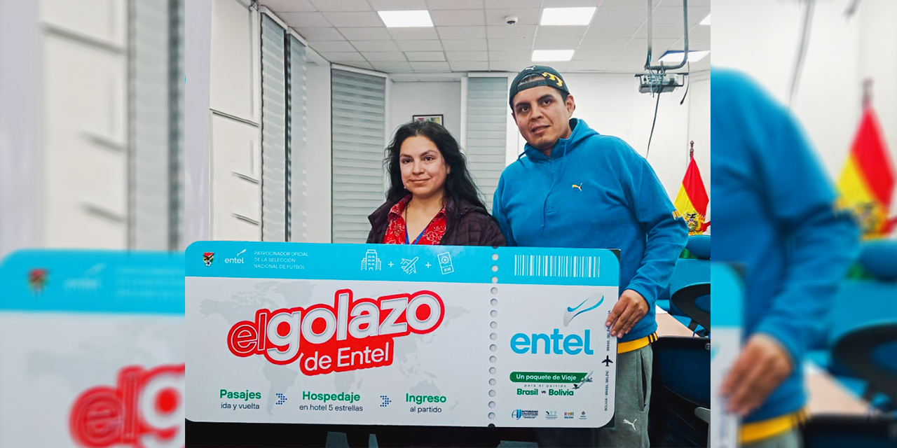 El ganador agradeció a la Empresa Nacional de Telecomunicaciones por crear incentivos. Foto: Entel.