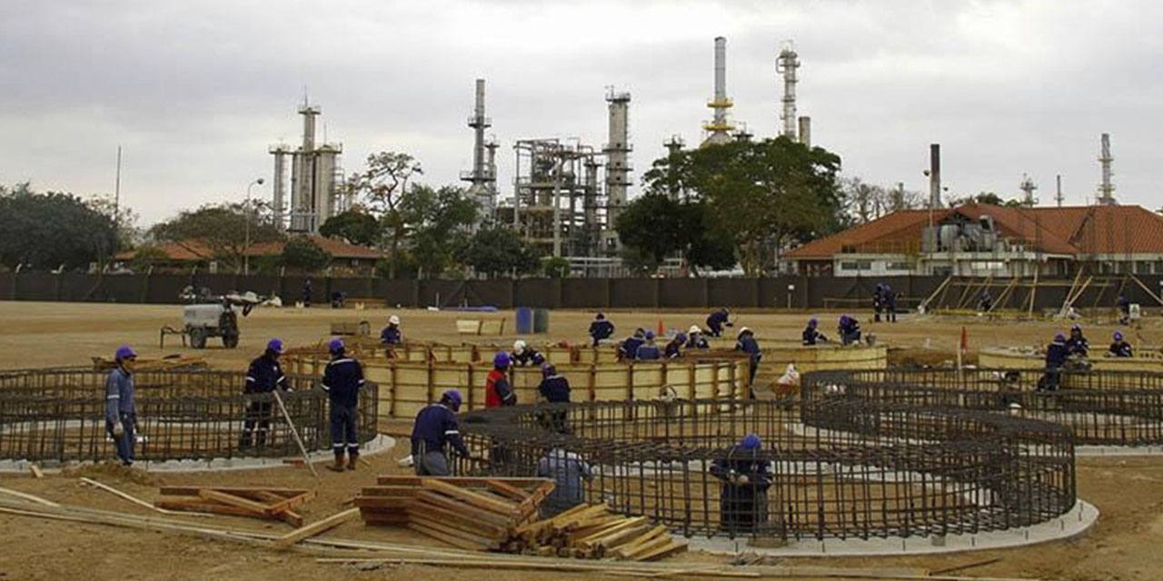 La planta de Biodiesel-1 que se construye en Santa Cruz. Foto: RRSS