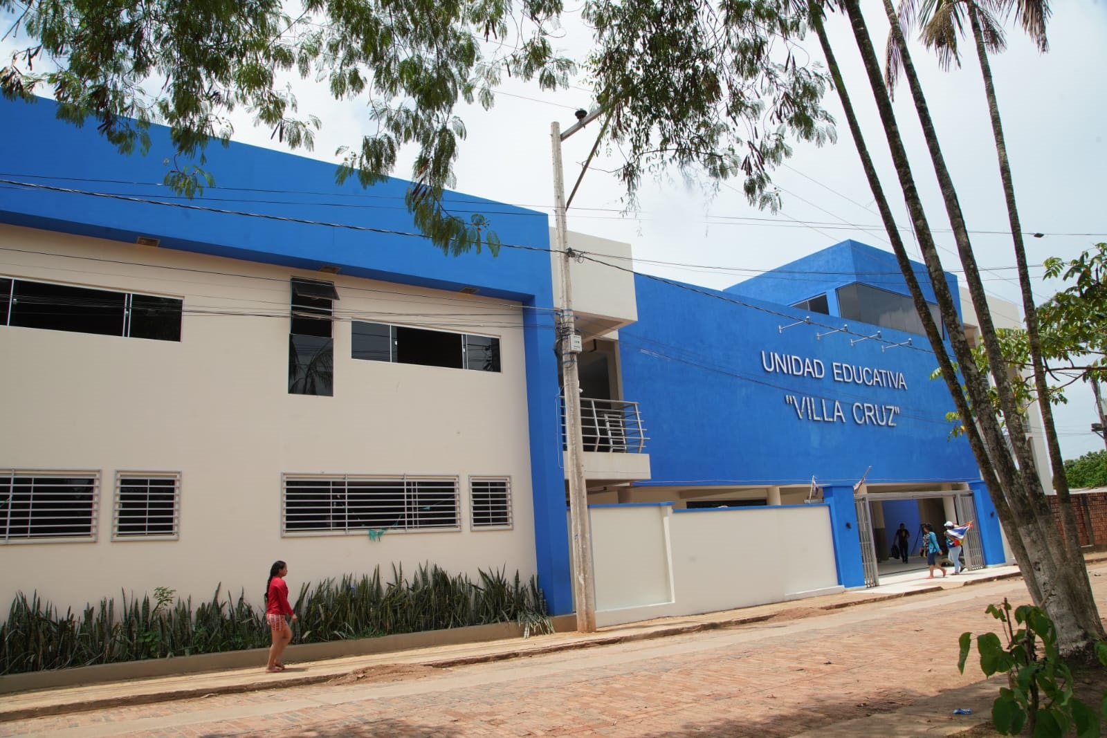 EntreganUnidadesEducativas2910 2