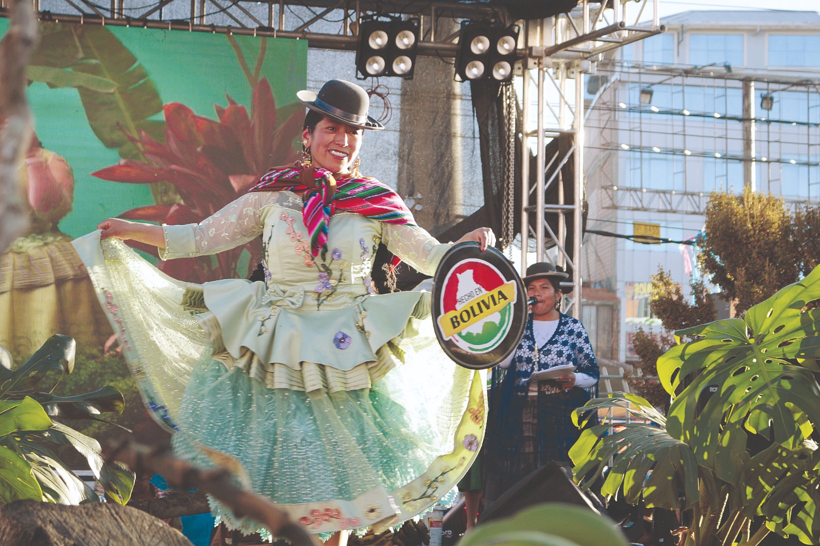 MujeresEconomía2111023