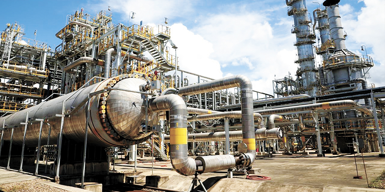 Parte de la planta de urea de YPFB.  | Foto: YPFB