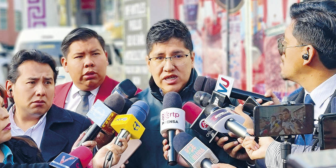 Declaraciones. El director de la ANH, Germán Jiménez, en conferencia de prensa. | 