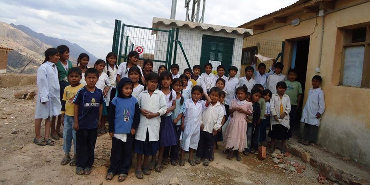 Además, se alcanzará a otros 9.609 beneficiarios, entre familias e instituciones Foto: Ministerio de Hidrocarburos