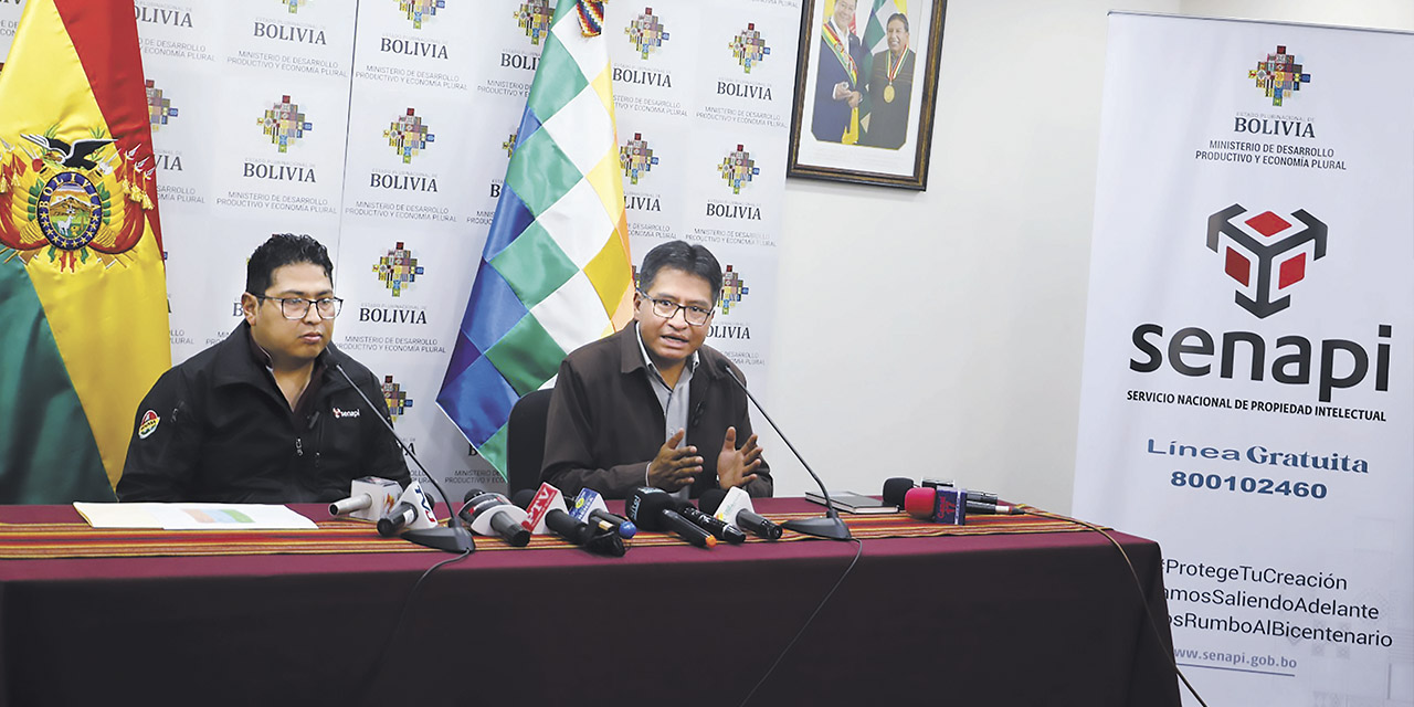 Los responsables del Senapi y Pro-Bolivia en conferencia de prensa.  | Foto: Pro-Bolivia