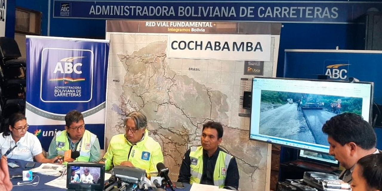 El presidente de la ABC, Marcel Claure, en conferencia de prensa.