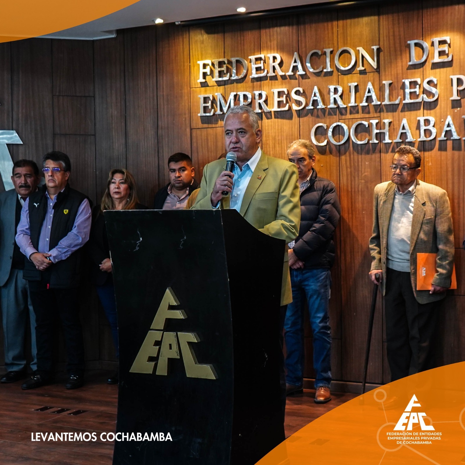EMPRESARIOS0202