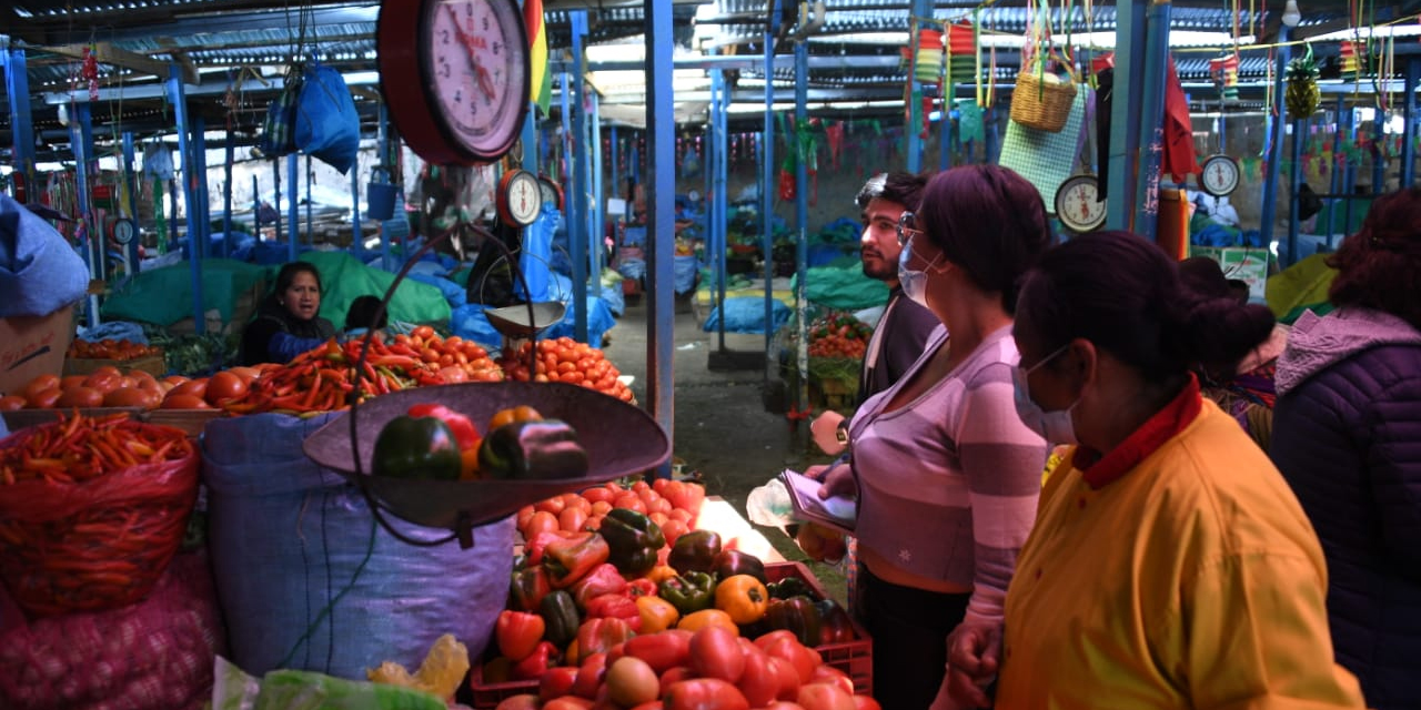 El mercado Rodríguez en la ciudad de La Paz. Foto: Archivo.