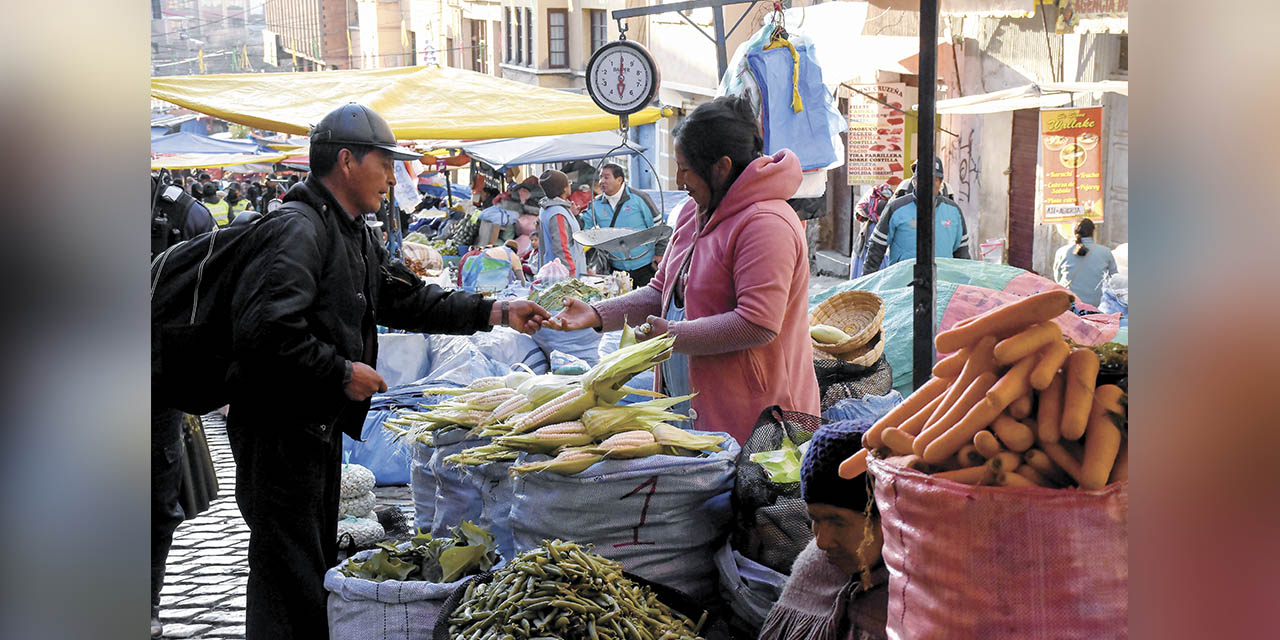 El plan de emergencia para garantizar los alimentos se activará a partir de hoy.  | Foto: Jorge Mamani