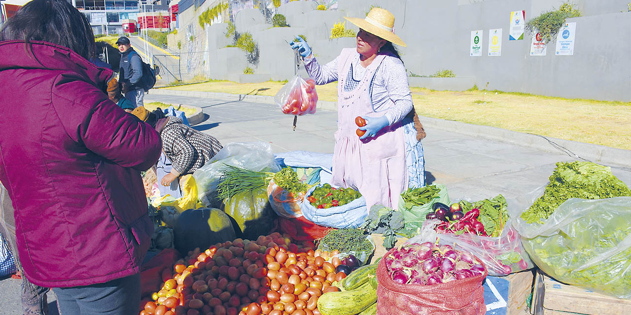 Participarán diversos productores paceños y de otros departamentos para ofrecer una amplia variedad de alimentos.  | Foto: Jorge Mamani