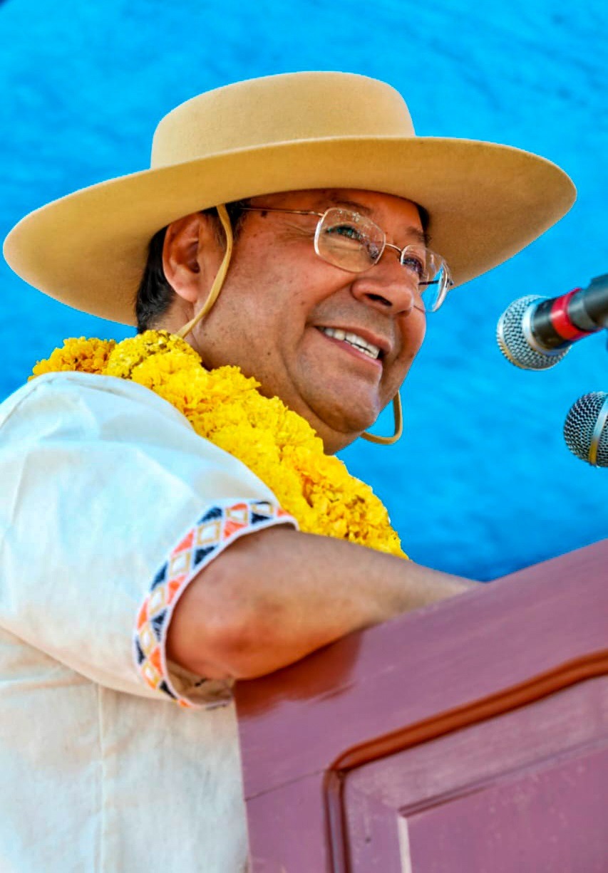 LuisArceAsambleaOro12042