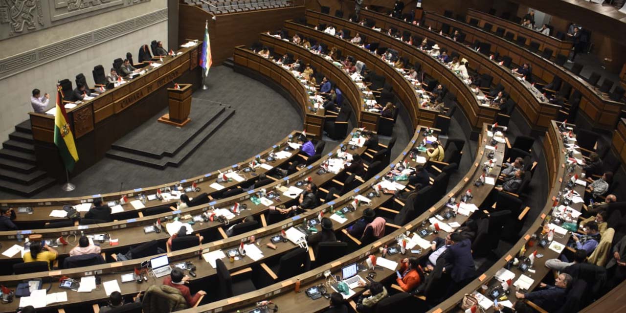 Diputados aprueban en grande el proyecto de Ley del Oro