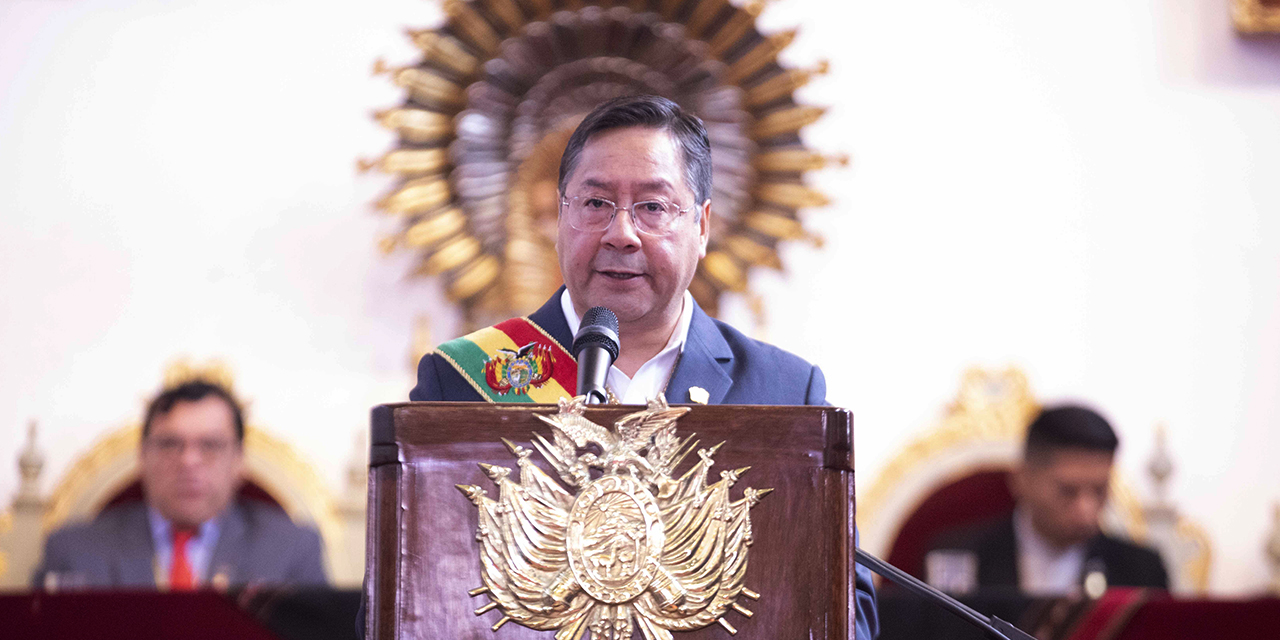 El presidente Arce durante los actos en la Casa de la Libertad en Sucre.