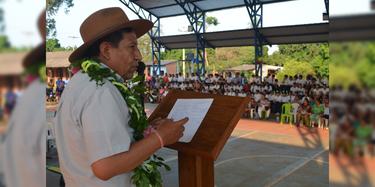 El presidente en ejercicio David Choquehuanca entrega dos unidades educativas en Roboré, Santa Cruz