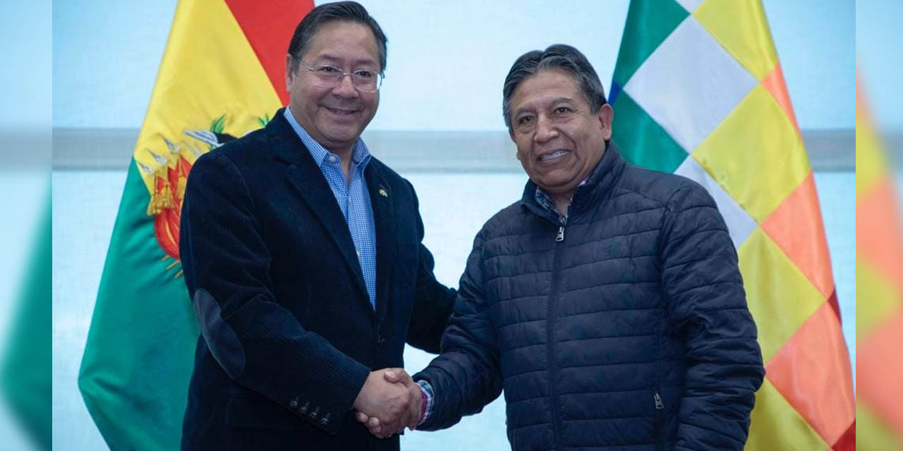 El presidente Luis Arce (Izq.) y el vicepresidente David Choquehuanca (Der.). Foto: Vicepresidencia.