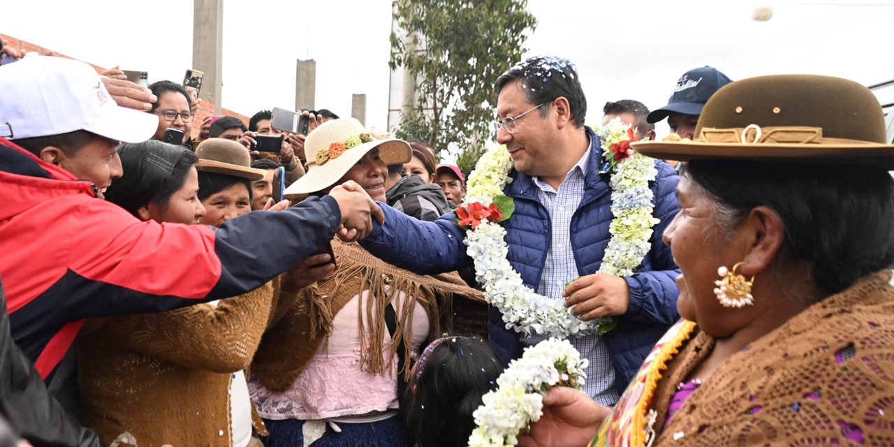 El presidente Luis Arce en la ciudad de El Alto. Foto: Presidencia