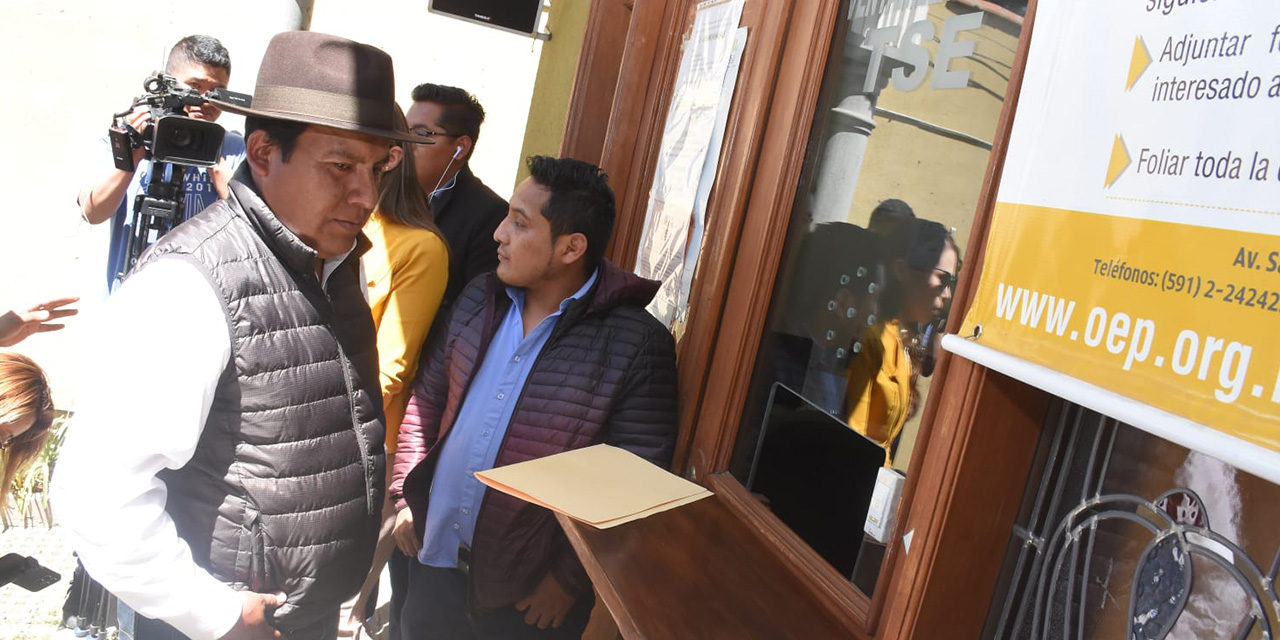 Pacto de Unidad presenta al TSE convocatoria al congreso de El Alto y solicita revisión detallada