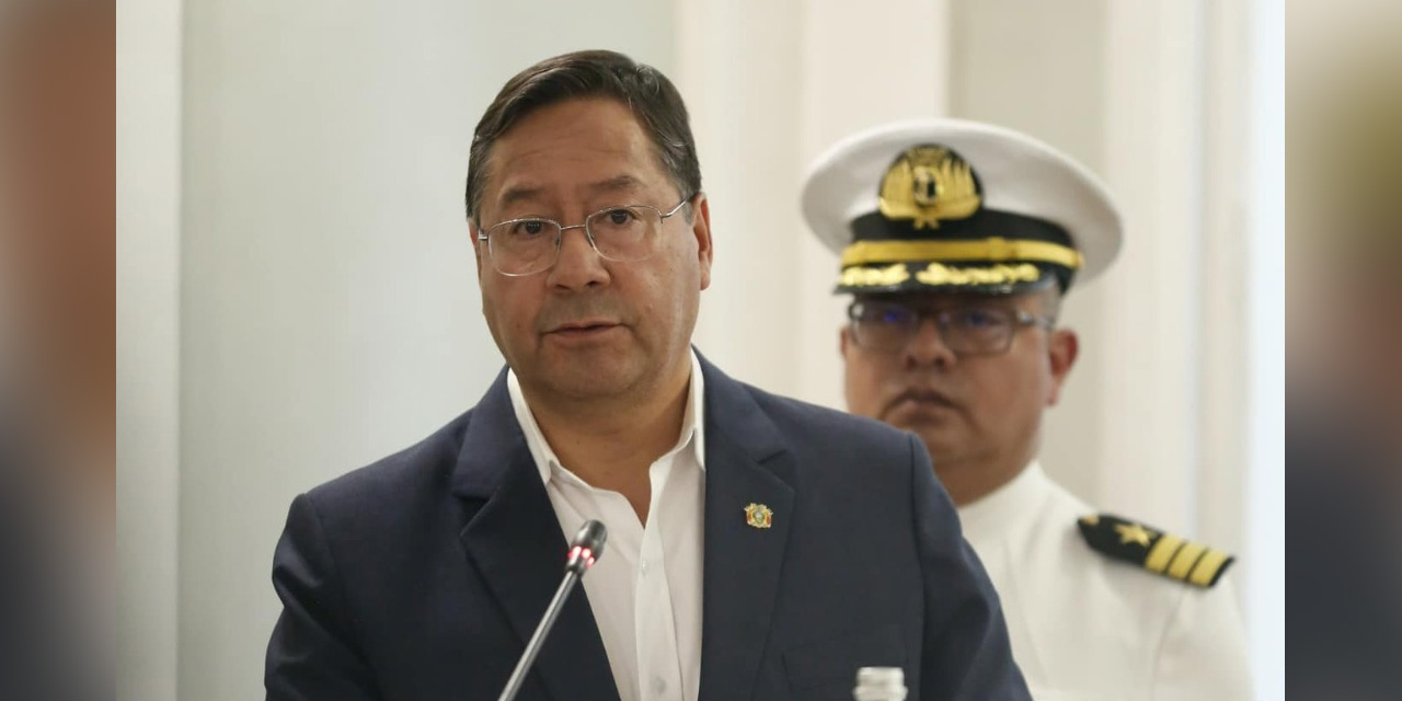 El mandatario boliviano en su participación en la Universidad Estatal de San Petersburgo . | Foto: Presidencia