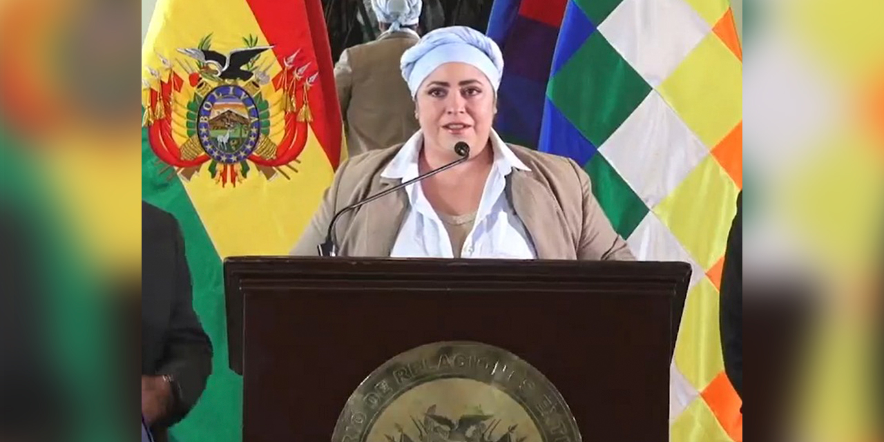 La ministra interina de Relaciones Exteriores, María Nela Prada. Foto: Cancillería