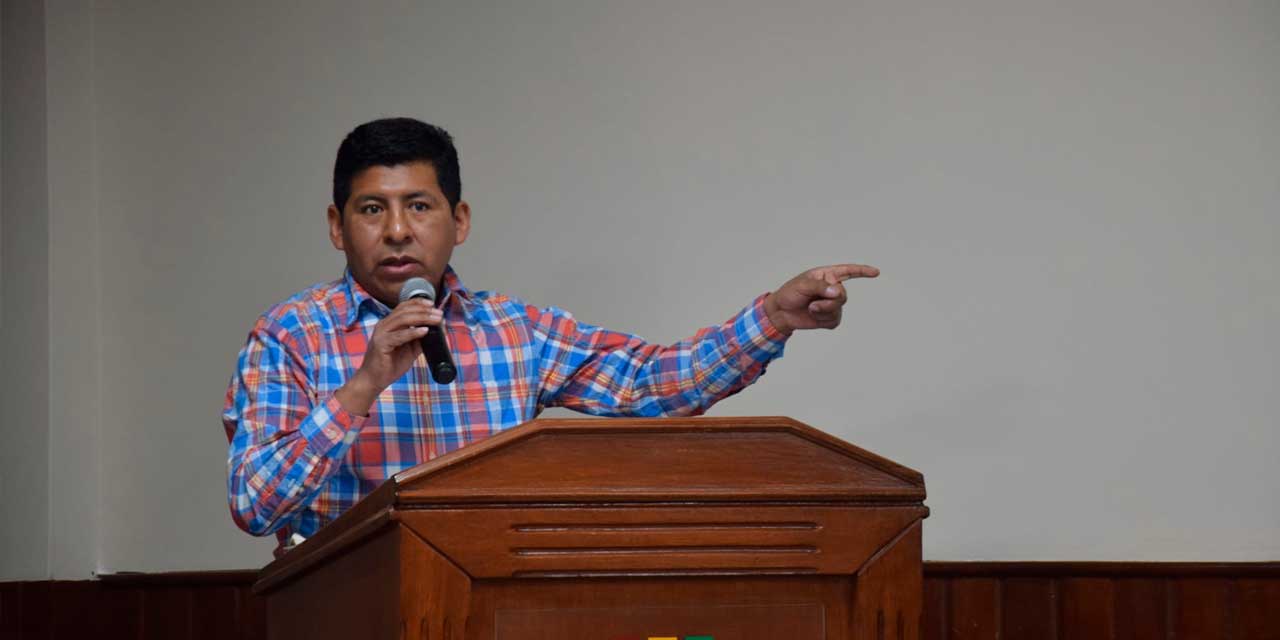 El vocal del Tribunal Supremo Electoral (TSE) Tahuichi Tahuichi Quispe. Foto: TSE