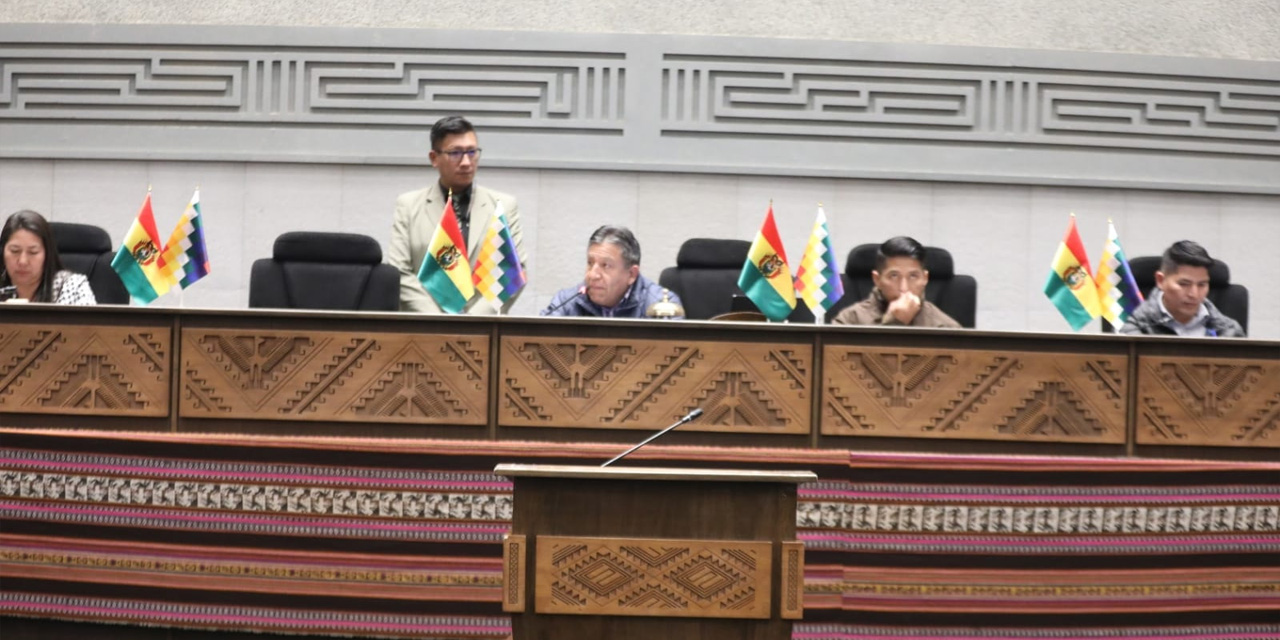 El vicepresidente David Choquehuanca en el inicio de la sesión. Foto: VEP