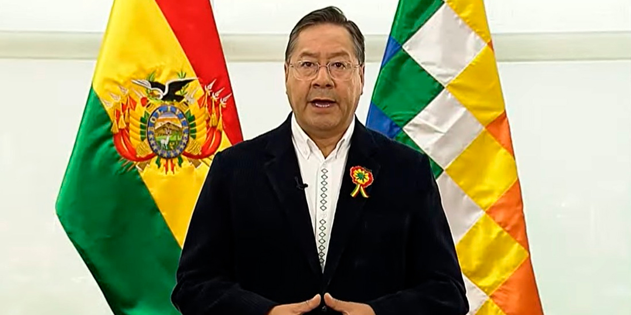 El presidente Luis Arce se dirige a los bolivianos en el exterior.