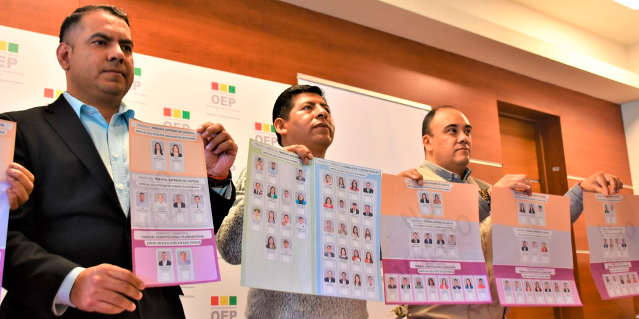 Presentación de las papeletas para las elecciones judiciales. Foto: Archivo TSE