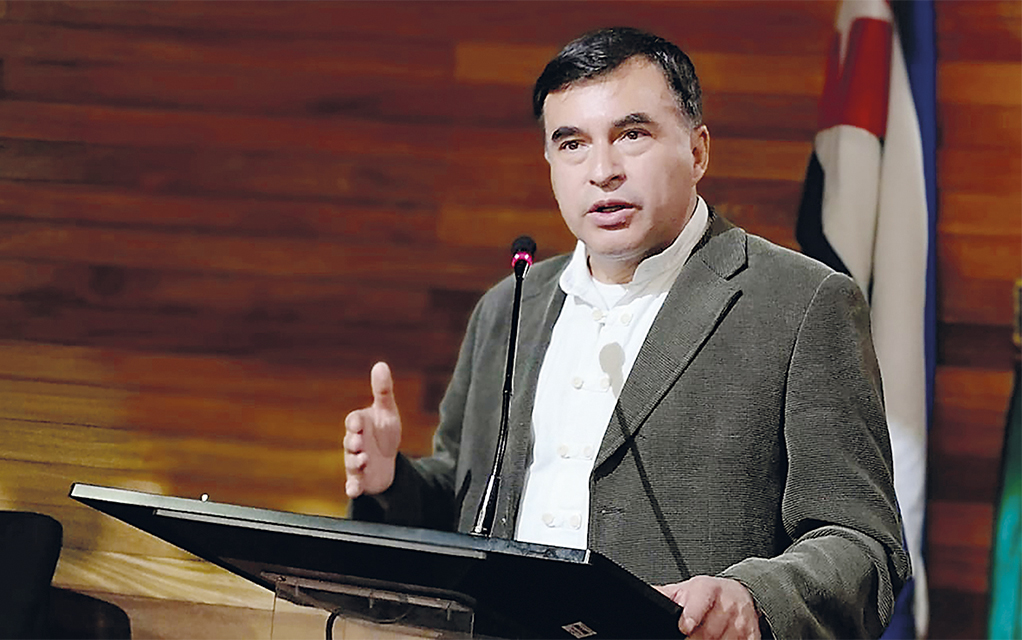 LuisArceBloqueos18105