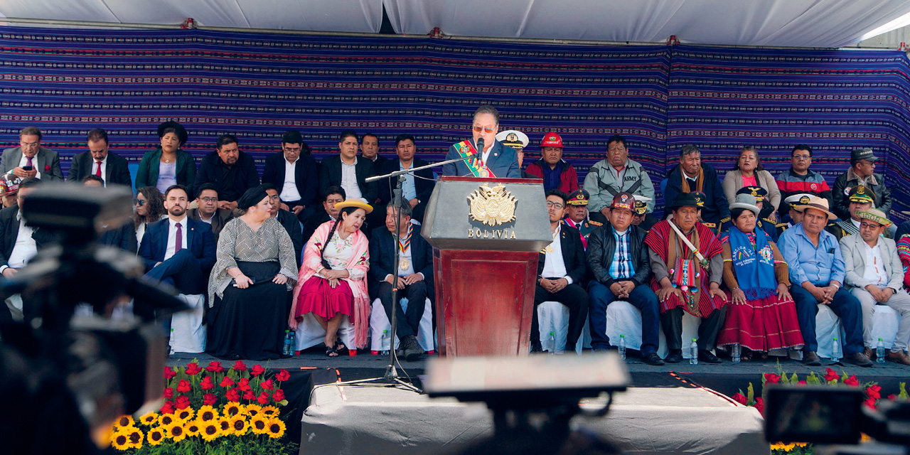 El presidente Luis Arce durante el informe de sus cuatro años de gestión. Foto: Jorge Mamani