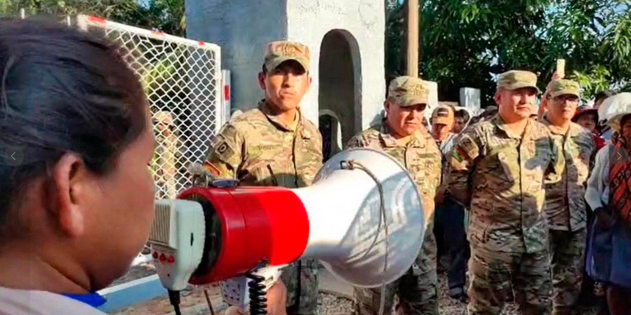 Una unidad militar tomada en el trópico de Cochabamba. Foto: RRSS