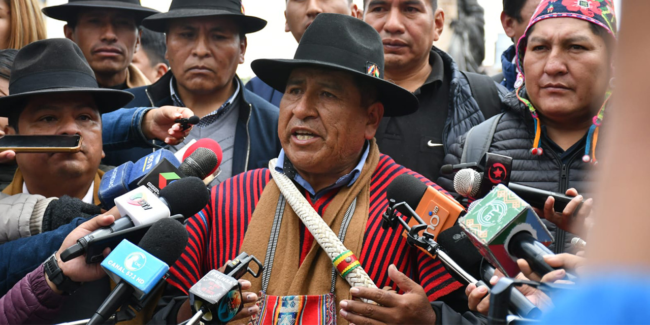 Por baja convocatoria, CSUTCB tilda de “fracaso” la reunión evista y descarta impacto de sus conclusiones