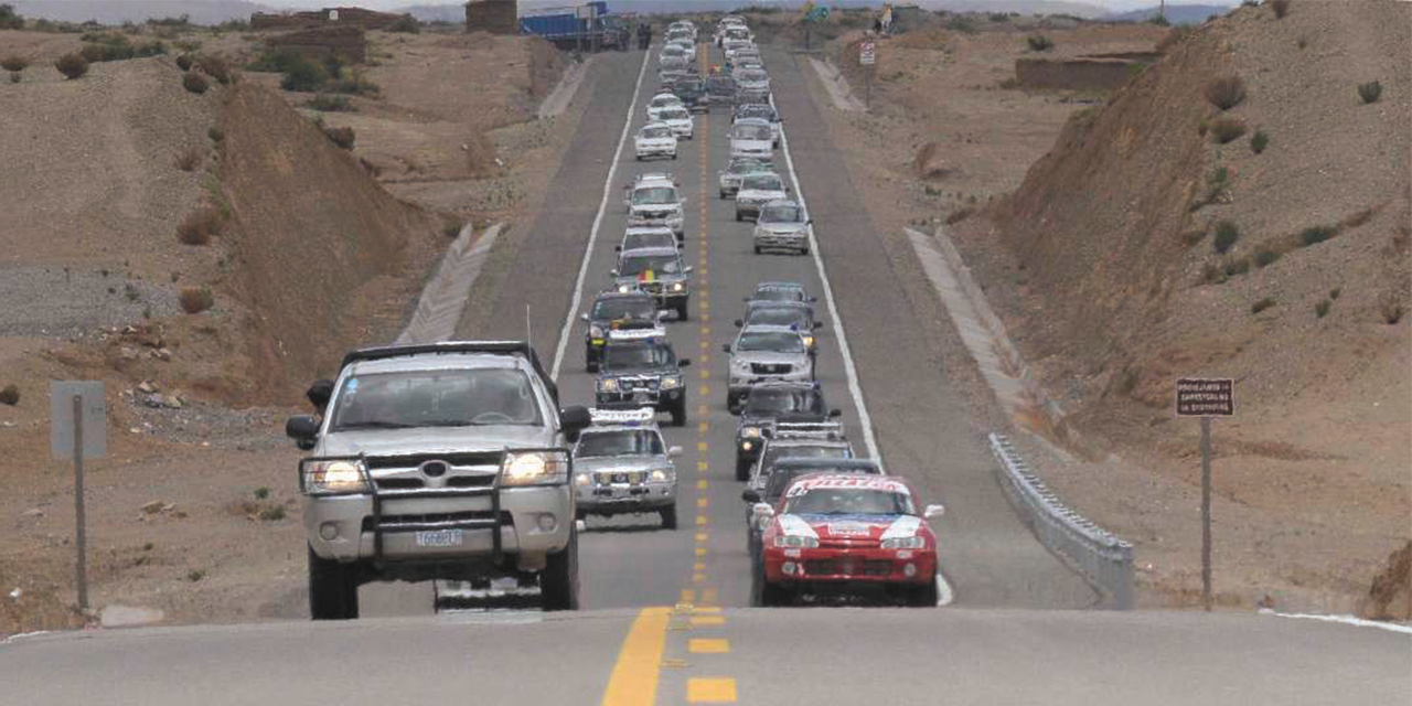 La carretera Uyuni-Hito 60 tendrá una inversión de más de Bs 1.714 millones