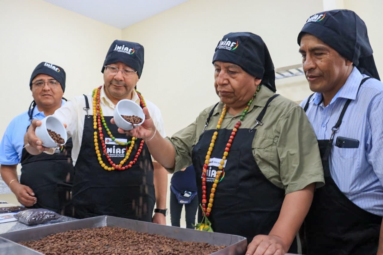 PresidenteViceCafé1405