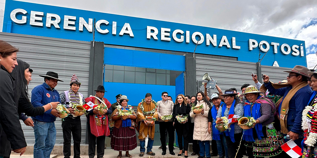 Presidente Luis Arce inaugura la nueva Gerencia Regional de la Aduana Potosí.