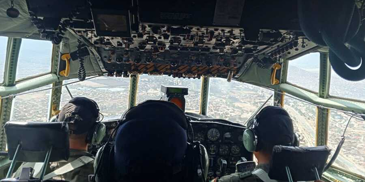 Operativo de estimulación de nubes en Cochabamba. Foto: FAB