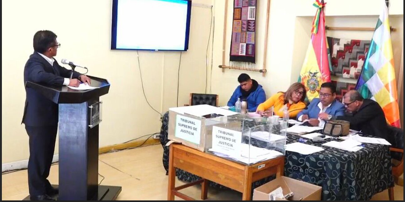 Evaluación oral de postulantes a las elecciones judiciales. Foto ALP